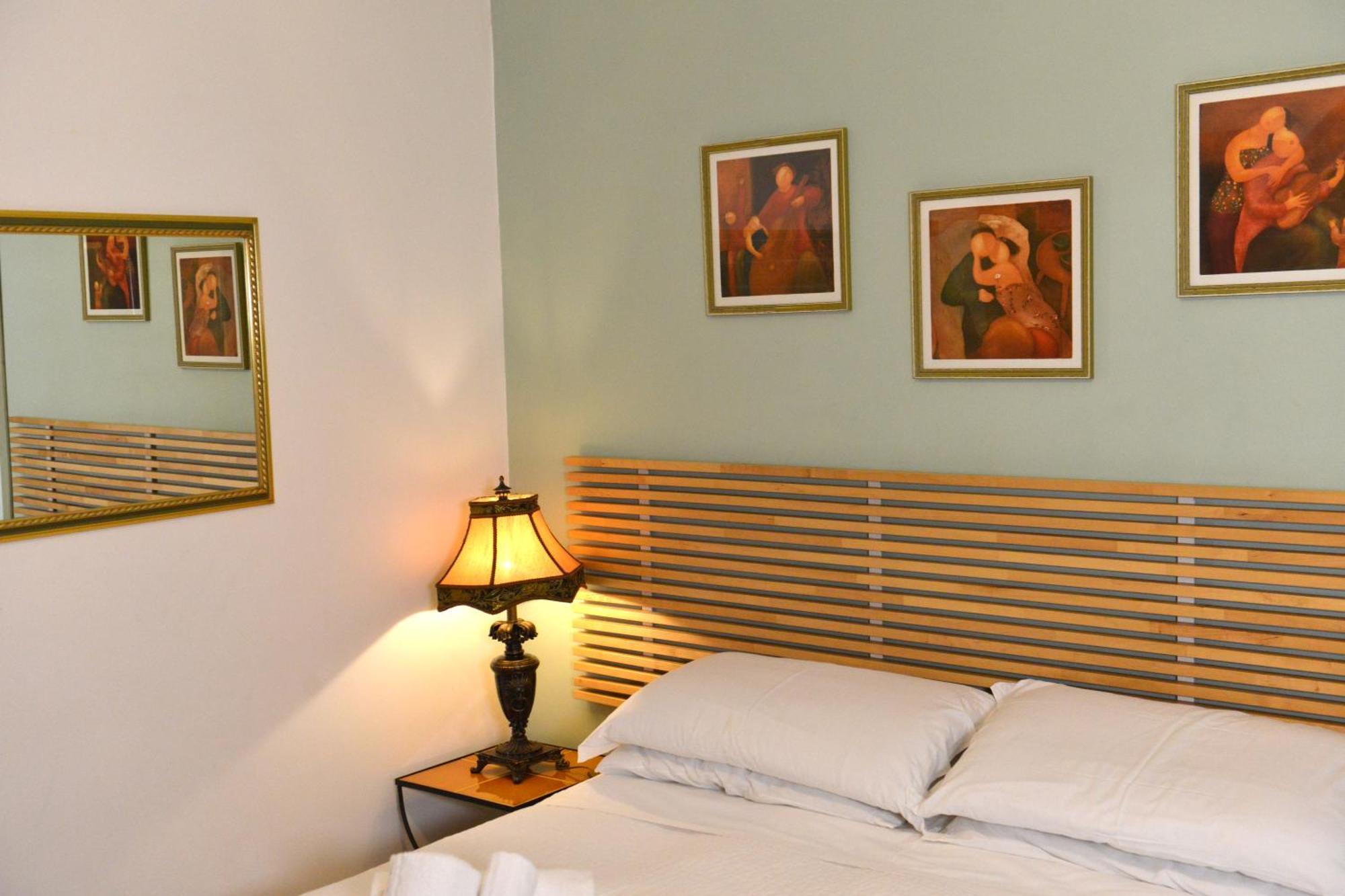 Residenza Del Turista Bed and Breakfast Catania Eksteriør billede